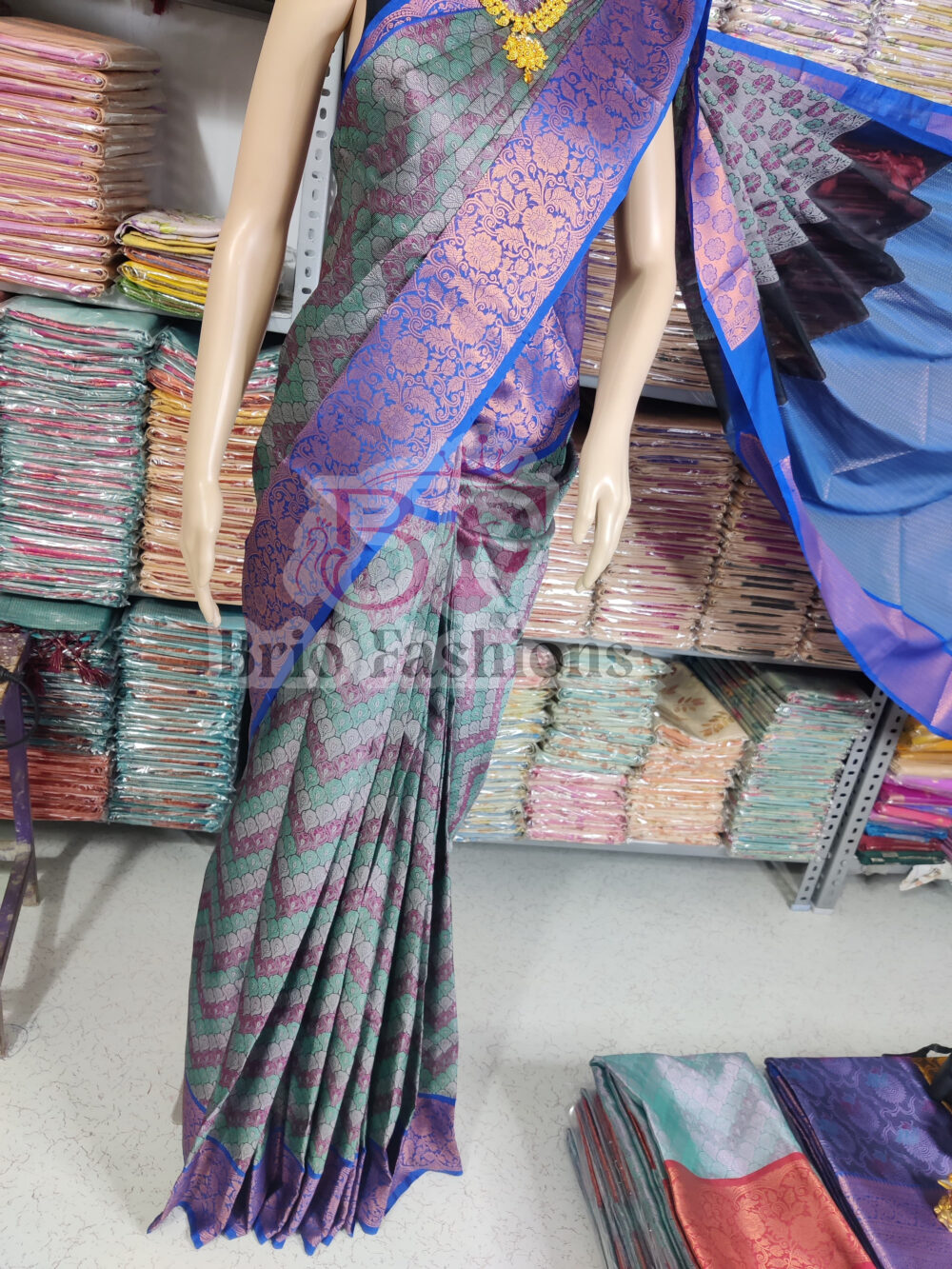 LATEST BANARASI TANCHOI FANCY SAREE WITH BLOUSE - Hurryep Technologies
