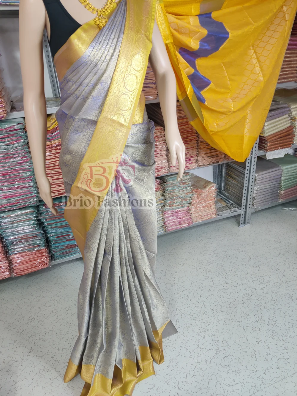 Trending Banaras wedding Bridal Sarees - Hurryep Technologies