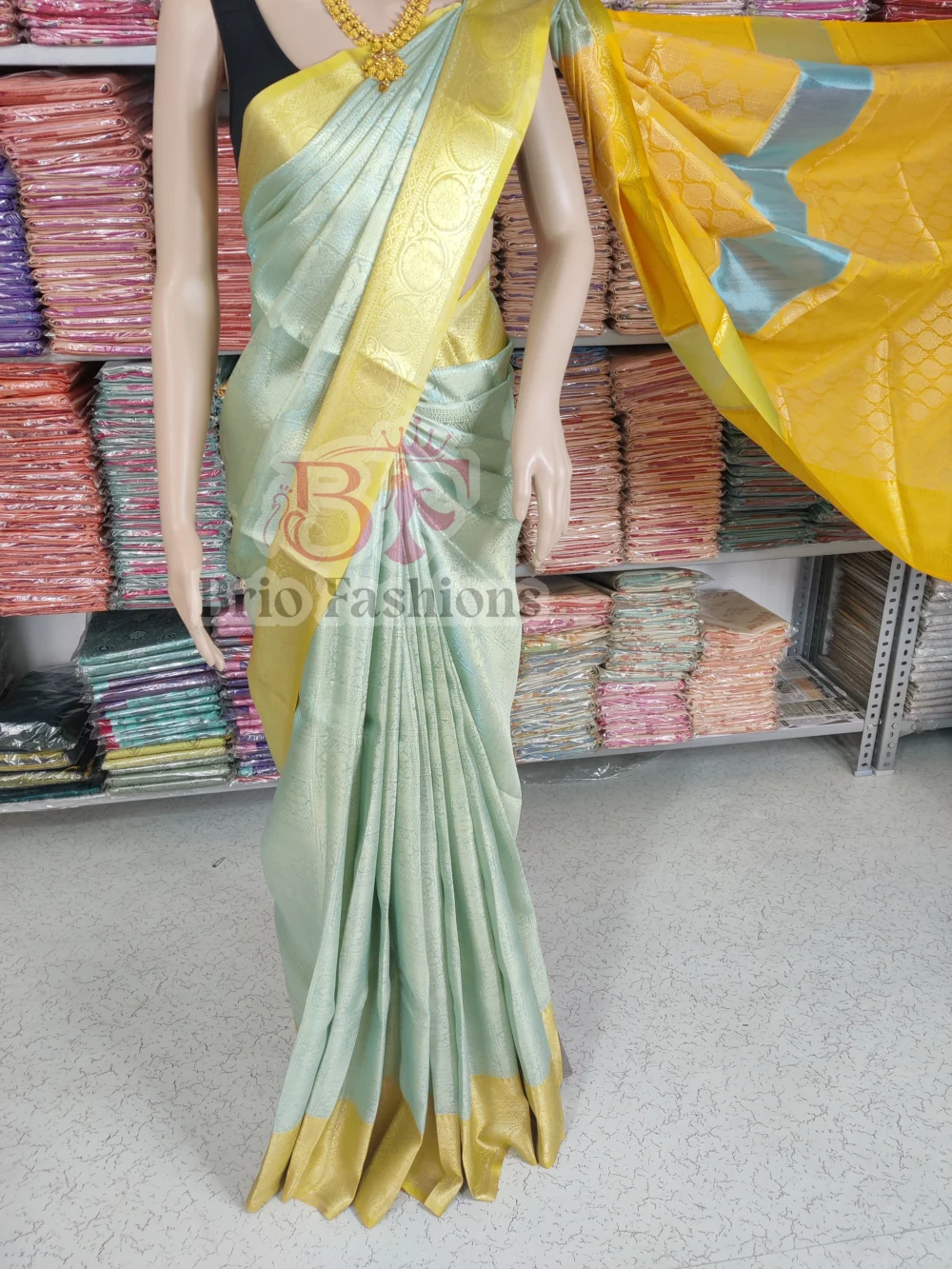 Trending Banaras wedding Bridal Sarees - Hurryep Technologies