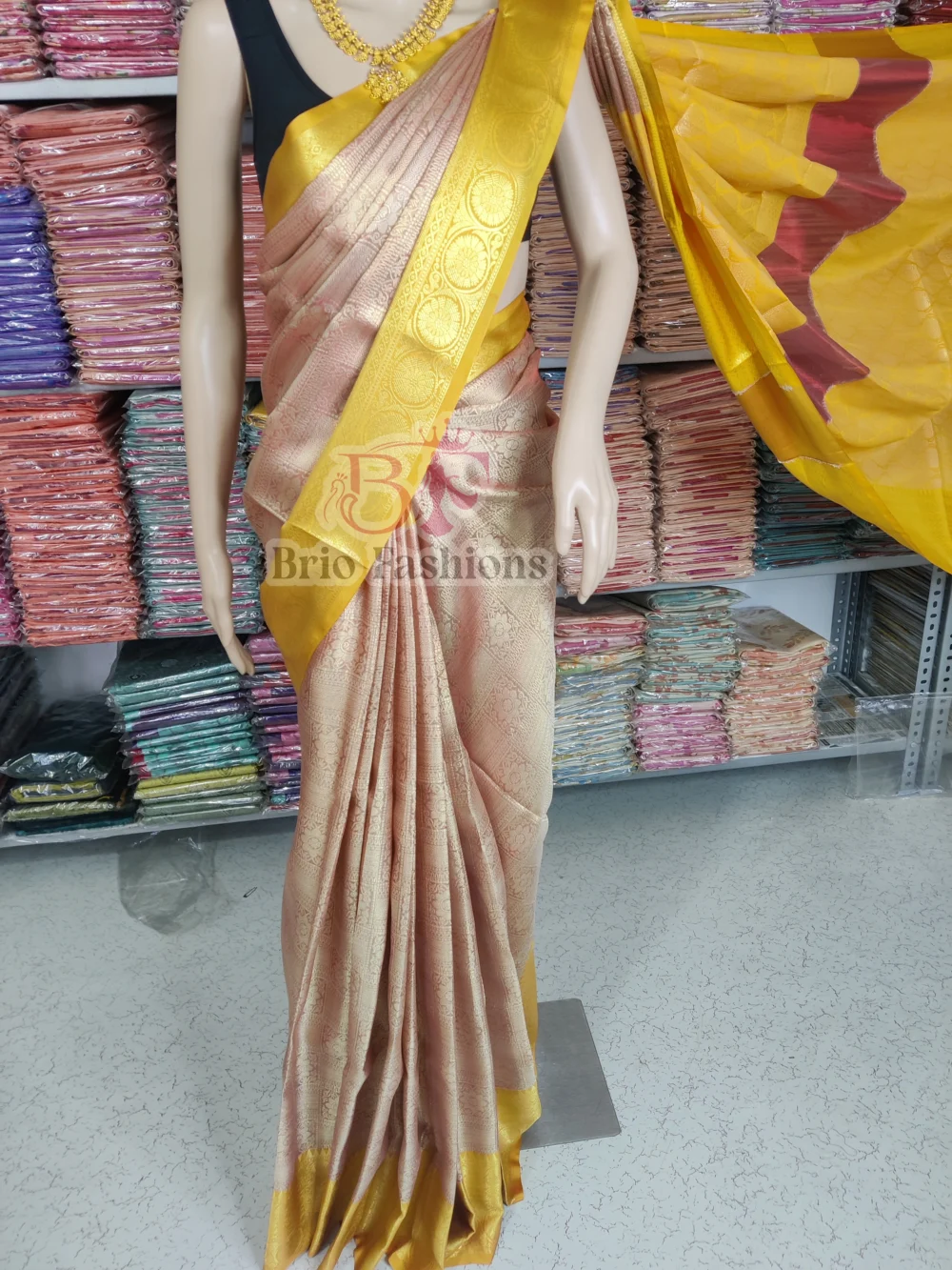 Trending Banaras wedding Bridal Sarees - Hurryep Technologies
